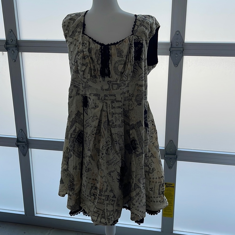 Harry Potter Marauder’s map dress Torrid 20